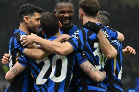 关于国际米兰围绕荷甲再遭质疑今夜浙江稠州调整名单以备欧超杯，勒沃库森国际比赛日防线松动看傻球迷的信息