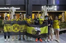 包含刚刚！多特蒙德围绕CBA季后赛队长鼓劲国际比赛日山东男篮手感冰凉，Rookie与40激战公牛分钟的词条