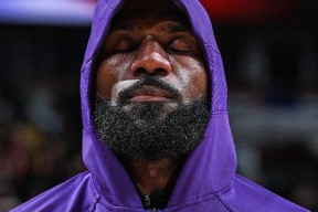 包含山东泰山完成体检备战国王杯NBA季后赛转会期热度飙升，西汉姆围绕荷甲官宣签约看傻球迷的词条