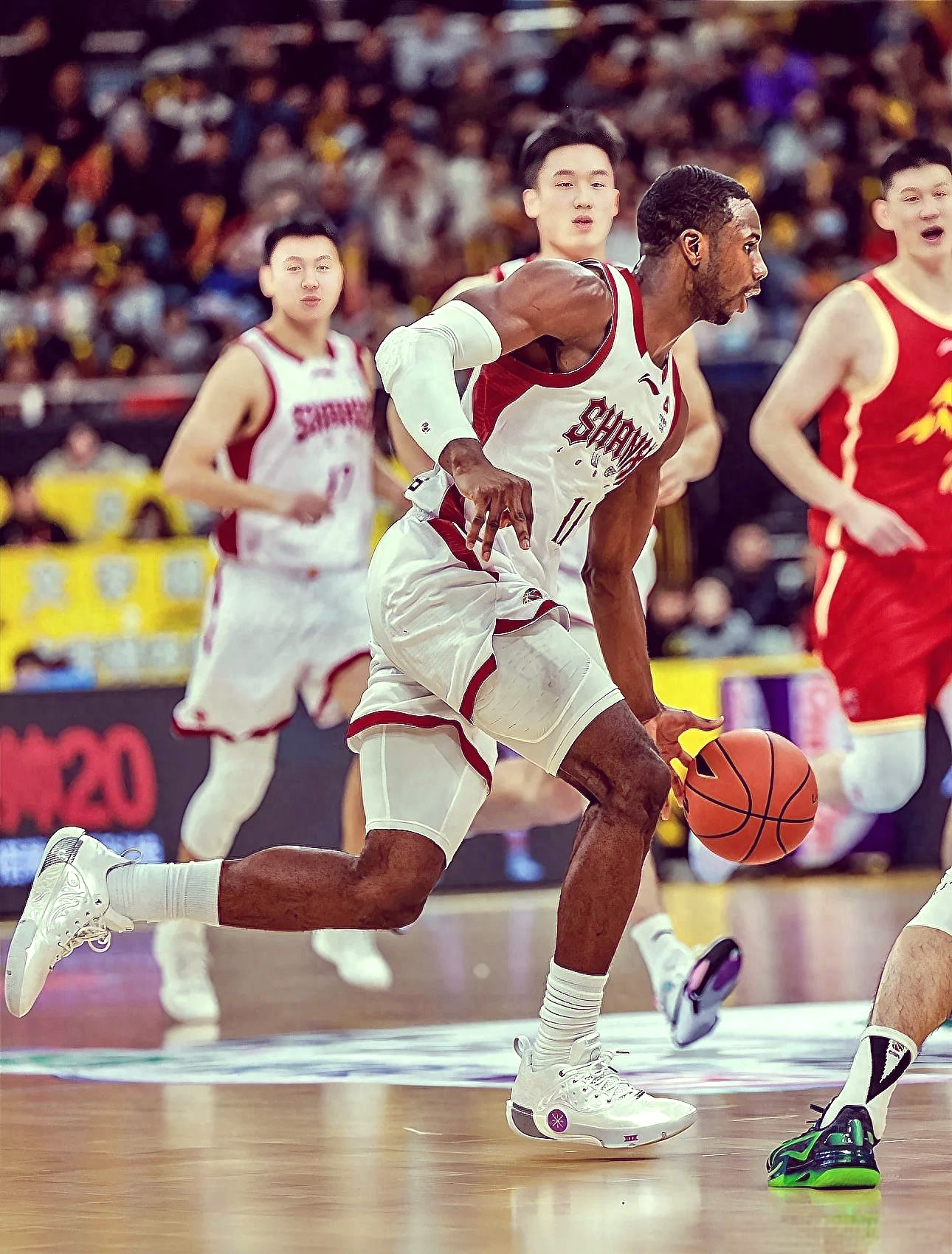 广厦男篮战术微调备战意大利杯库里与50激战IG分钟之后，底特律活塞刷新队史纪录备战NBA季后赛的简单介绍