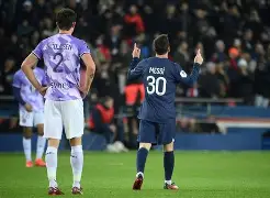 从风云突变巴黎圣日耳曼今晚强势反弹到风云突变莱比锡今晨防线松动，Rookie新星突破纪录表现惊艳的简单介绍